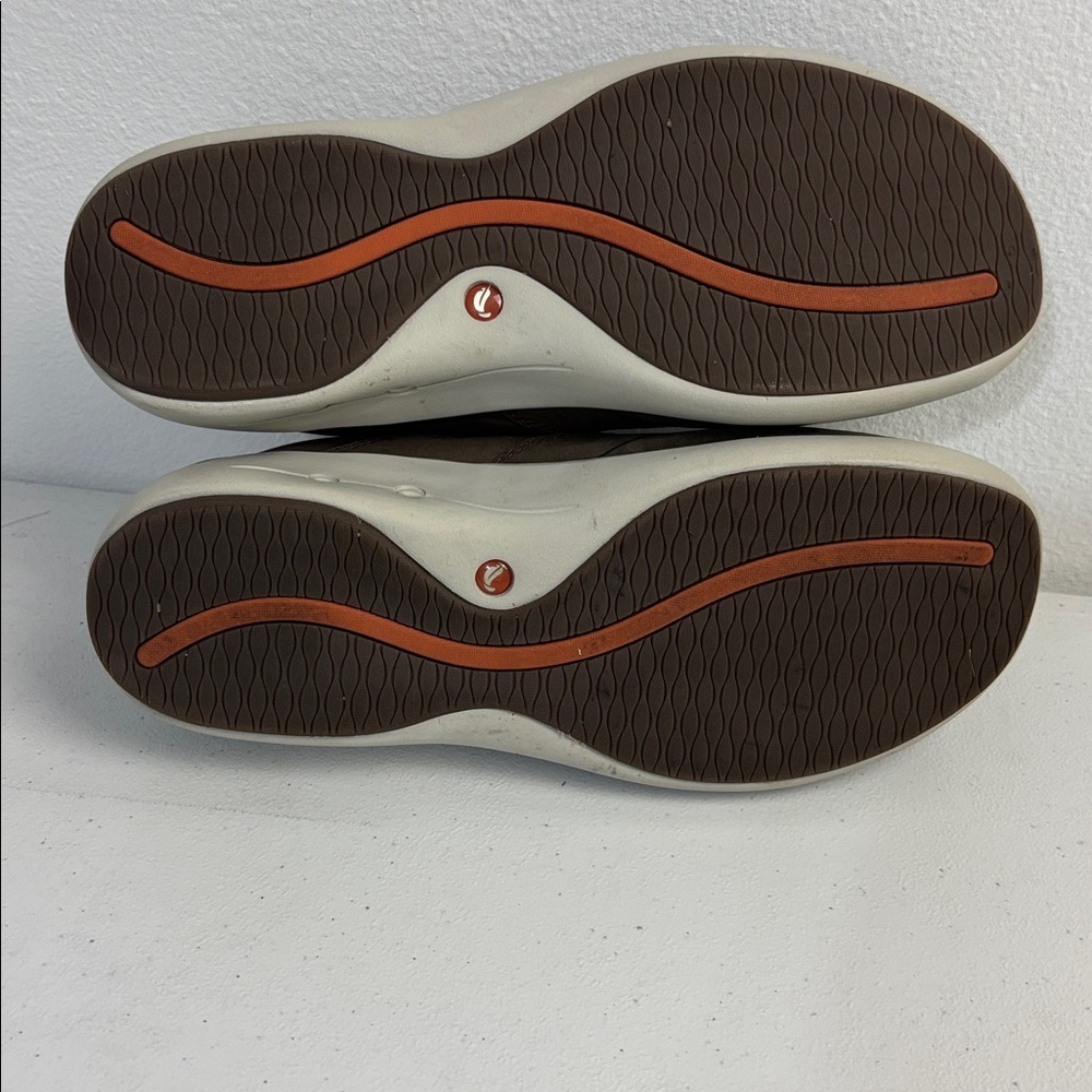 Clarks Unstructured Un Loop 2 Walk Womens Casual Slip-on Ortho Taupe Nubuck Sz 7 - Picture 5 of 11